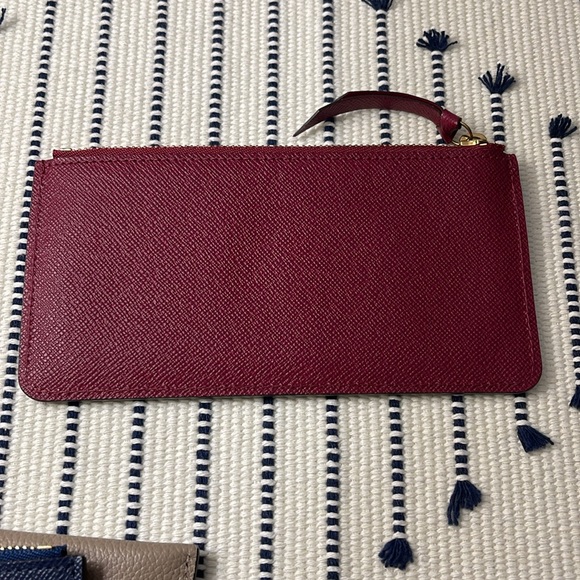 Louis Vuitton wallet inset - Picture 3 of 5